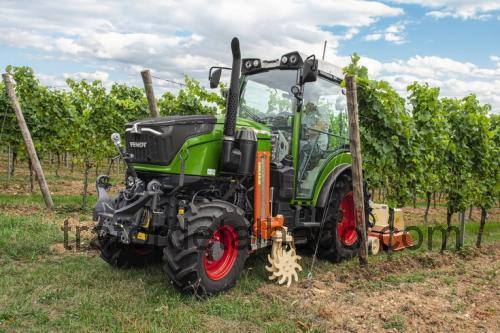 Fendt 200 V avaliação e ficha técnica