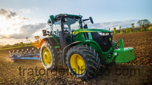 John Deere 7330R avaliação e ficha técnica